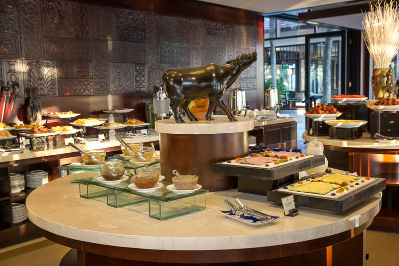 Golden Sand Resort And Spa Hội An Buitenkant foto